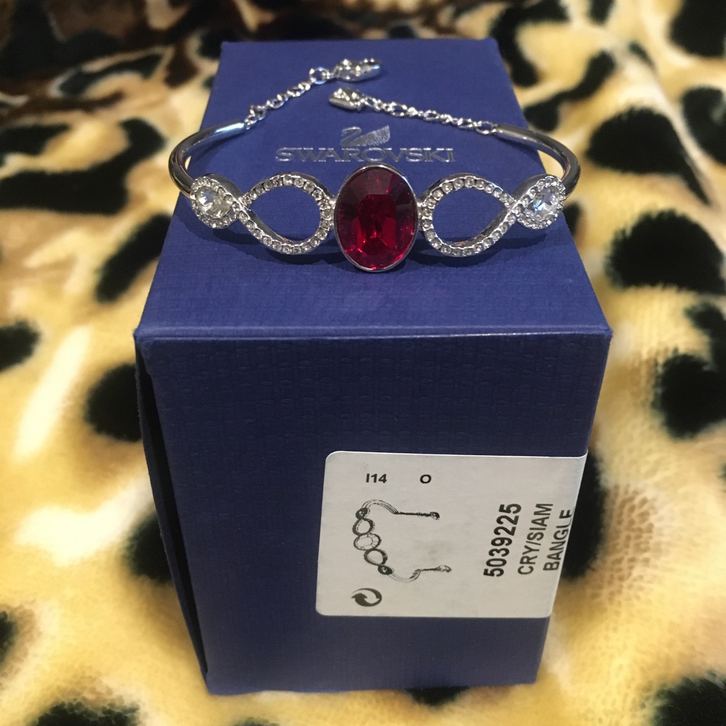 Miles Bangle